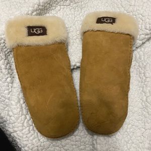 Ugg Mittens